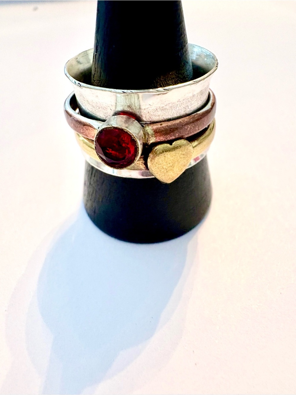 Multi metals, 925 marked, Garnet, ring size, 81/2